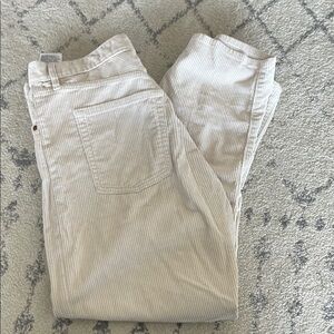 Levi’s rib cage straight ankle ivory corduroy pants - no stretch
